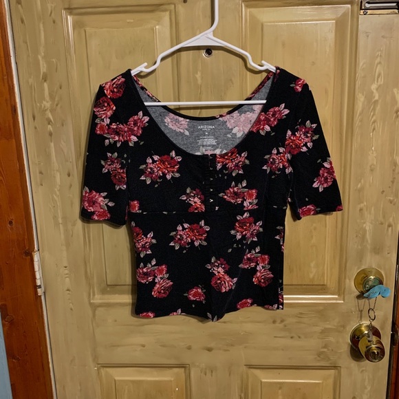 Arizona Jean Company Tops - Top